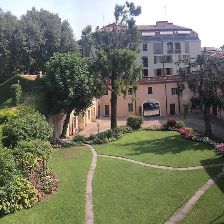 Residence In Centro Mantua Exterior foto