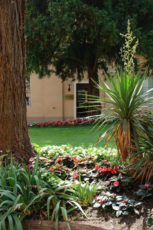 Residence In Centro Mantua Exterior foto